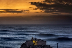 Uma das embaixatrizes de Portugal no Mundo - Nazaré