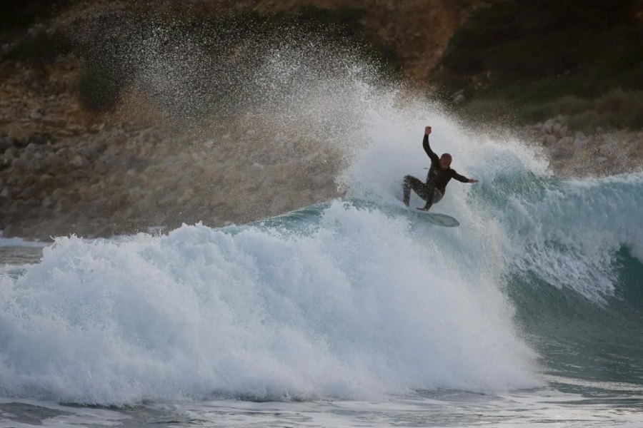 Do surf mundial às praias de Vila do Conde: Hugo Taipa cria guesthouse onde o mar e o bem-estar se encontram