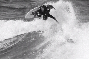 Nic von Rupp, Filipe Toledo e Jordy Smith em Ballito