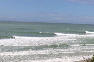 As ondas que o ciclone Seth levou a Noosa, Austrália