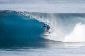 Bastava Kikas ter avançado à ronda 3 do Pipe Masters para conquistar a Triple Crown.