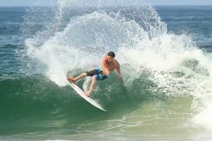 627 horas no México: no surf, o tempo voa