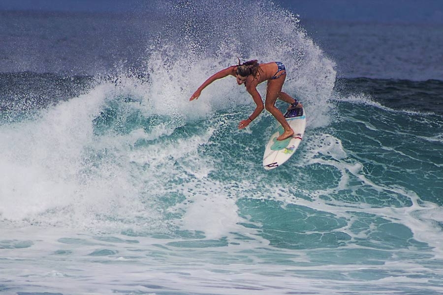 Lucy Campbell é uma das surfistas britânicas que irá usufruir com a medida.
