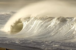 A imponência da Praia Norte da Nazaré ainda que sem Surf