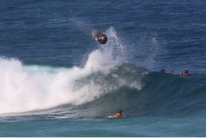 JOHN JOHN POUCO PREOCUPADO COM O RECOMEÇO DO PIPE MASTERS