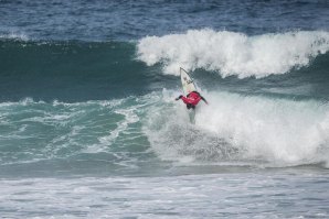 Nic von Rupp em ação na praia de Zarautz.