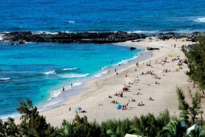 ILHA REUNIÃO REGISTA 19.º ATAQUE DE TUBARÃO