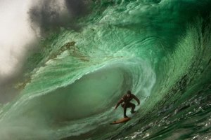 TOM BUTLER CRITICA A FORMA COMO A WSL CONDUZIU O NAZARÉ TOW SURFING CHALLENGE