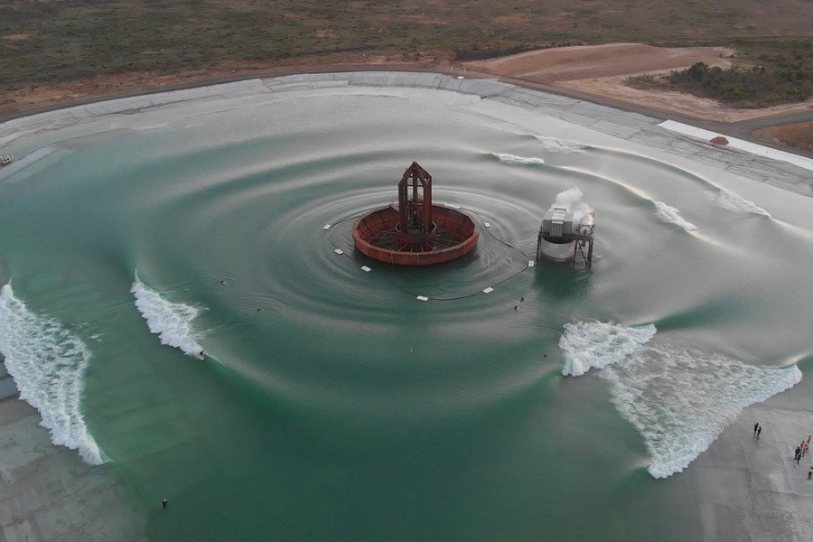 Surf Lakes, uma tecnologia que produz 5 ondas diferentes no mesmo espaço.