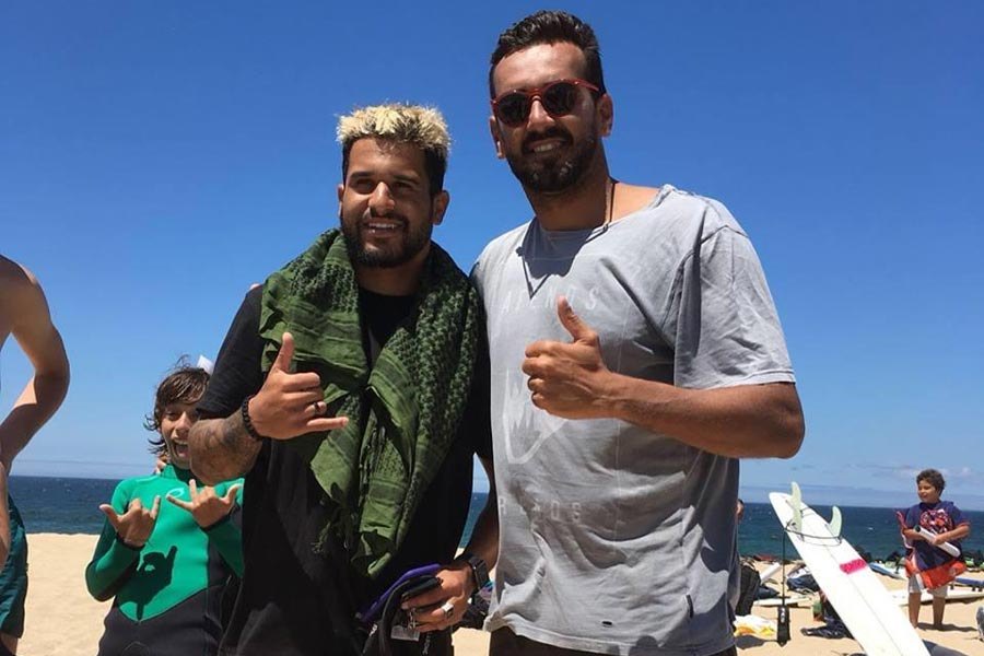 Estrela brasileira com o presidente do SCS, Emanuel Embaixador.