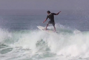 ‘Reject’ - Thiago Camarão em Trestles