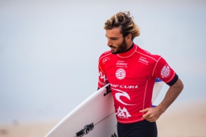 Surfistas portugueses continuam a lutar pelo sonho CT