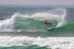 O americano Kolohe Andino é o campeão em título do QS10000 de Cascais.