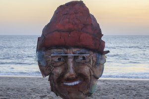 A arte de reaproveitar: nova galeria em Santa Cruz transforma resíduos em expressão artística