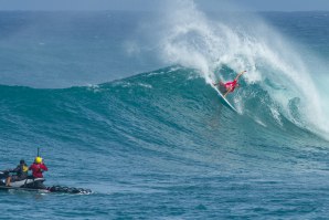 FREDERICO MORAIS COM A ATITUDE CERTA, PASSA À RONDA 3 EM SUNSET