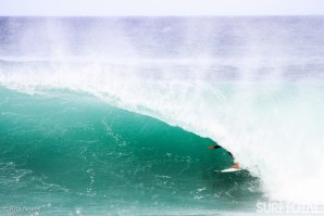 Aqui o Californiano Colapinto deep in the barrel