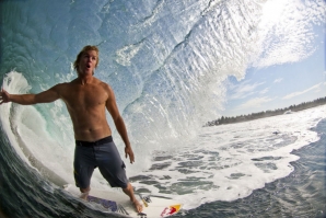 OS MELHORES CINCO SURFISTAS DE SEMPRE EM PIPE, PARA JAMIE O’BRIEN
