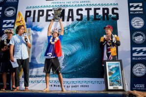 Jeremy Flores garante vitória no Pipe Masters nos últimos segundos