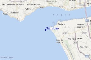 POLICIA MARíTIMA EXPULSA E MULTA SURFISTAS EM SÃO JOÃO DA CAPARICA