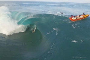 Teahupo’o XXL: uma visão aérea