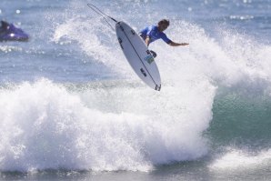 Frederico Morais no Round 1 em Trestles. 