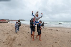 Francisco Ordonhas sagra-se Campeão Nacional de Surf Sub 14