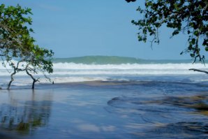 UM FIM DE SEMANA REPLETO DE TUBOS EM BOCAS DEL TORO