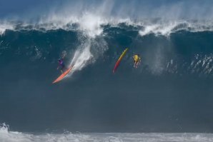 THE EDDIE is ON at WAIMEA BAY with KAI LENNY