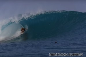 Registos da viagem de Kelly Slater às Mentawai em Julho de 2023 mostram porque é que ele é o GOAT