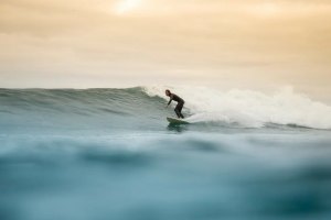O programa de vistos de Portugal pode ter impactos de longo alcance nos surfistas locais.