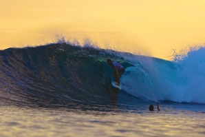 Mentawai 2015: E vão 3 para Gonçalo Ruivo!