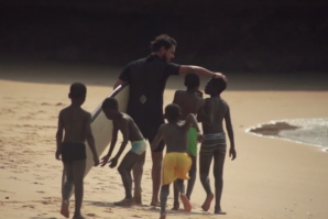 O DESPERTAR DO SURF EM ANGOLA