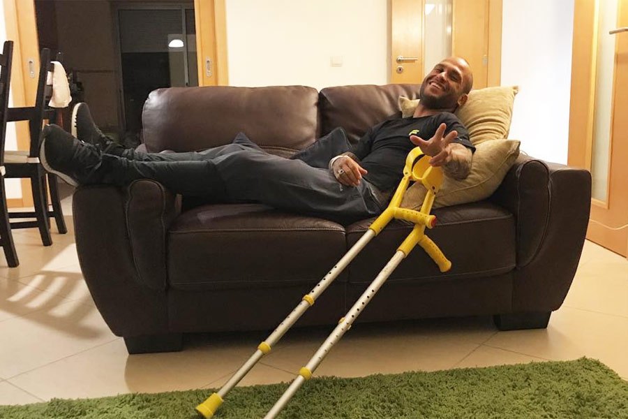 Em recuperação, Marcelo Luna lança alguns recados.