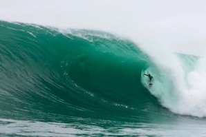 Uma sessão de loucos em Puerto Escondido com Nathan Florence