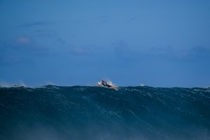 O favorito à vitória Jonh Jonh Florence é derrotado no Billabong Pro Pipeline