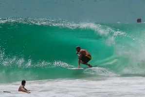 MICK FANNING SUPER SESSION SUPERBANK