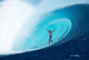 Se estivesses no lugar do Kelly, no meio do &quot;olho&quot; de Cloudbreak, também abrias os braços. 