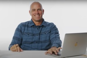 "Regras não escritas do surf?" e outras questões respondidas por Kelly Slater