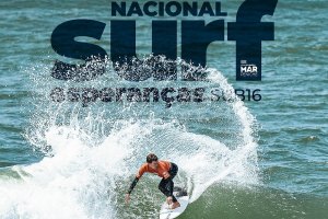 Peniche volta a fazer história: arrancou hoje a grande final do Nacional de Surf Sub-16