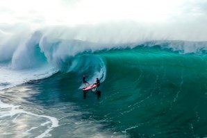 Jamie O&#039;Brien sofre o seu &quot;pior wipeout de sempre&quot; em Pipeline