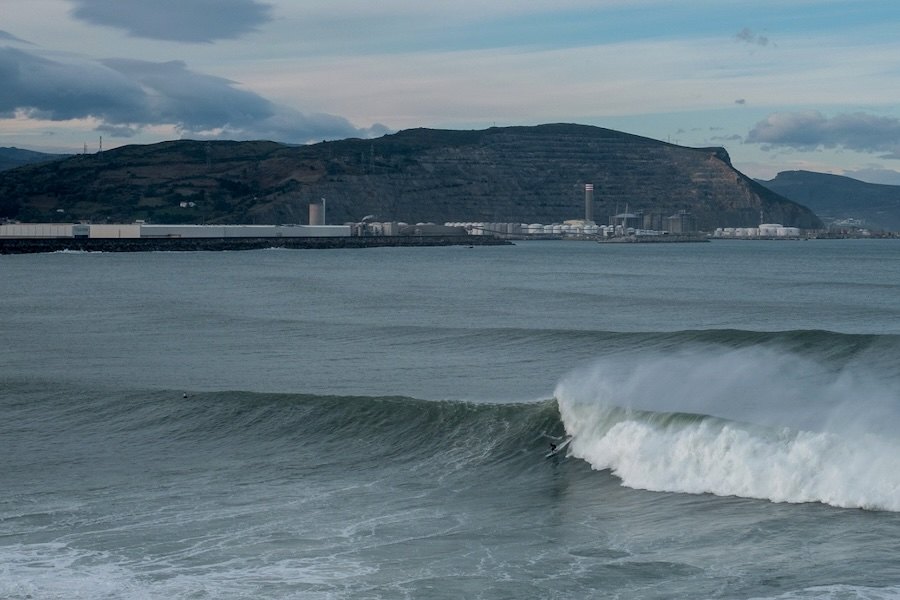 Punta Galea Big Wave Challenge em Green Alert para sábado — Antonio Laureano será o único Português