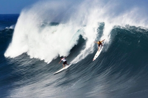 A ação já rola no 31º Eddie Aikau.