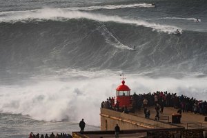Nazare Tow Surfing Challenge está ON!