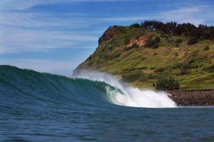 Onde fica e como é o surf em Lennox Head?