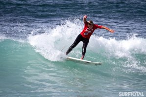 Camilla Kemp lidera a corrida ao título nacional