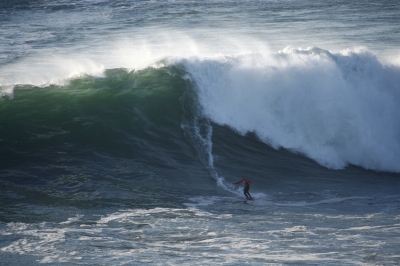 JÁ HÁ ACÇÃO EM DIRETO NA NAZARÉ