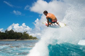 DIVERSÃO MÁXIMA COM MASON HO NA INDONÉSIA