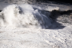 António Silva, durante um momento menos querido dia 11 de Novembro na Nazaré