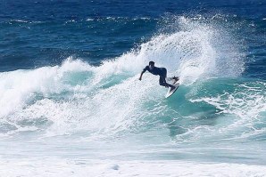 ‘FREESURFING’ EM SÃO MIGUEL COM MANUEL MORGADO