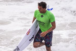 Vasco Ribeiro em boa forma alcança a segunda posição no QS 1500 em Anglet - França